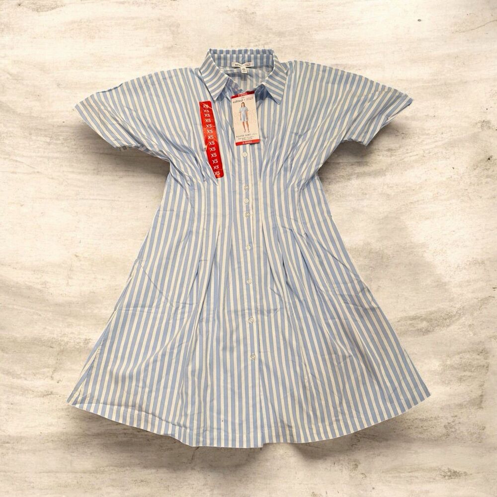 Edited by Hunter McGrady Women’s Dress Blue/White Striped Short Sleeve XS